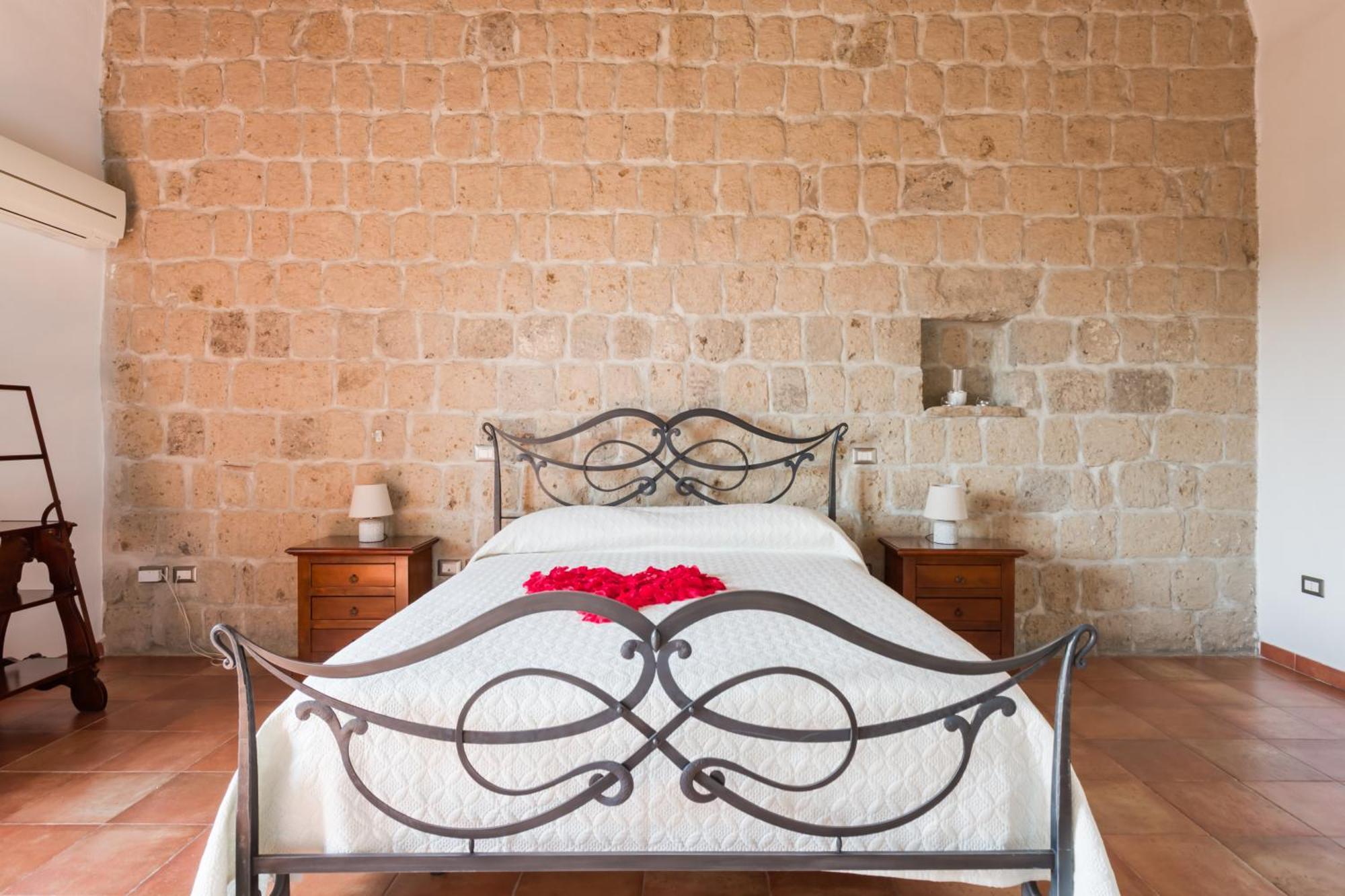 San Marco Evangelista Masseria A Quaranta - Rooms & Events المظهر الخارجي الصورة